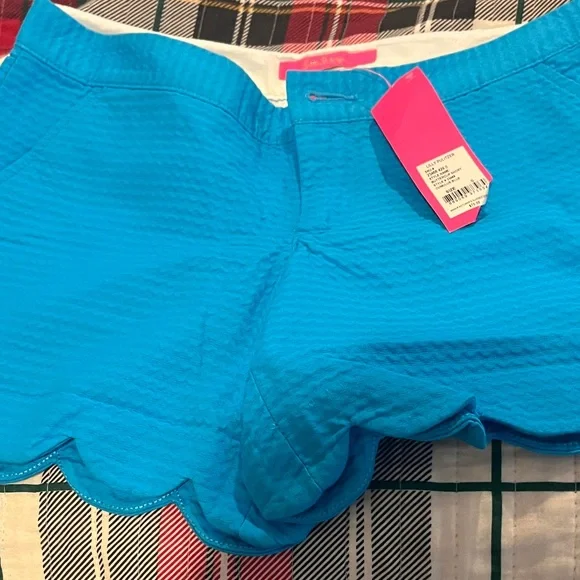 Lilly Pulitzer Vibrant Blue Scalloped High Waist Shorts - Picture 1 of 3